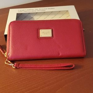 Ladies wristlet